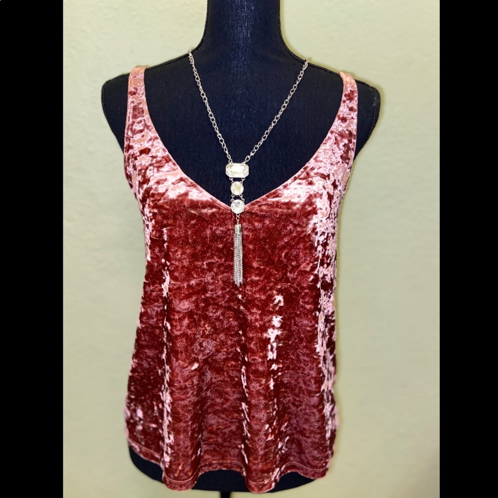 Girls night out tank top